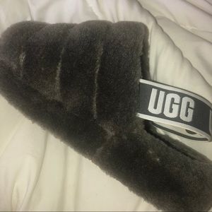 UGG fluff yeah slides (slightly worn)